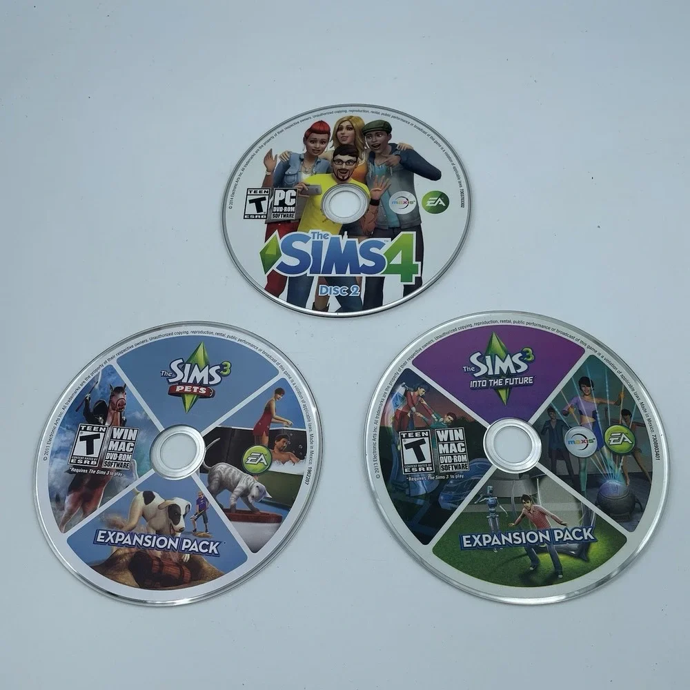 SIMS Lot Of 3 PC Games. Sims 4, Sims 3 Pets & University Life Limited Editions